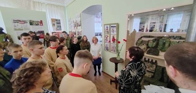 Открытие выставки "Дорогами войны"