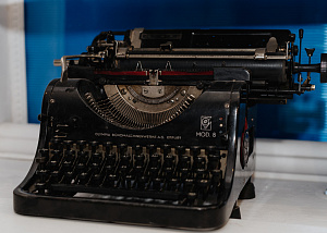 Пишущая машинка OLYMPIA. Германия