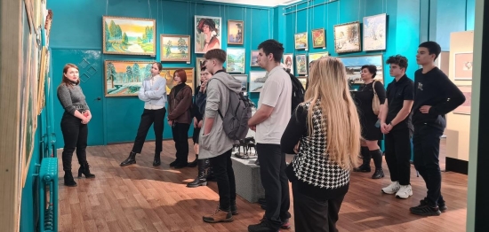 В Арт-галерее стартовал #АртПоказ для обладателей Пушкинской карты.